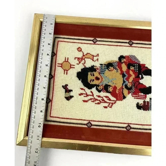 VTG 80's Storyteller Southwestern Crewel Embroidered Framed Wall Art 12"x 15.5" - Picture 6 of 11